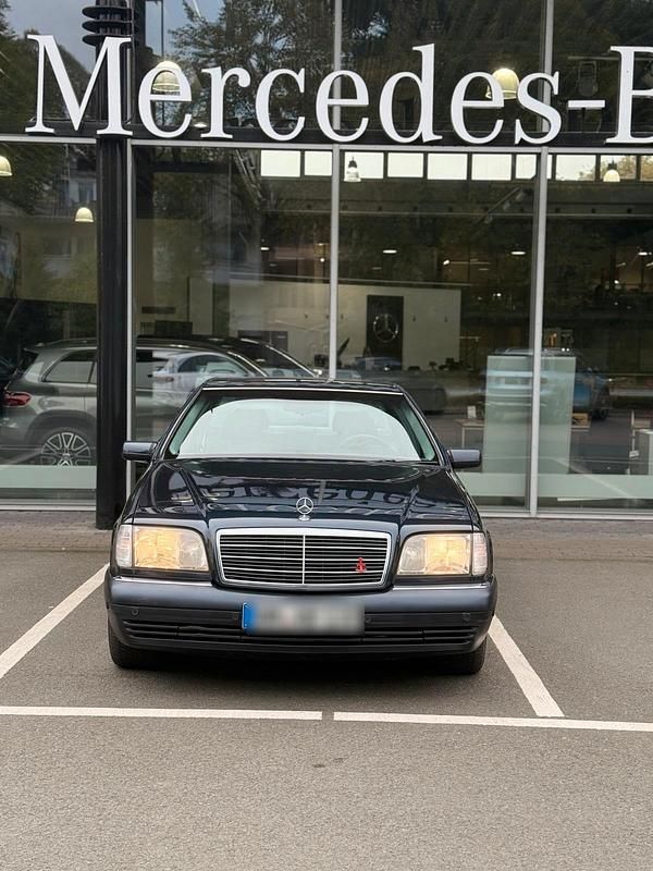 Schwarz Gebraucht 1997 Mercedes S300 Limousine | 11.500 € (Etwas zu teuer) - Bild 1/4