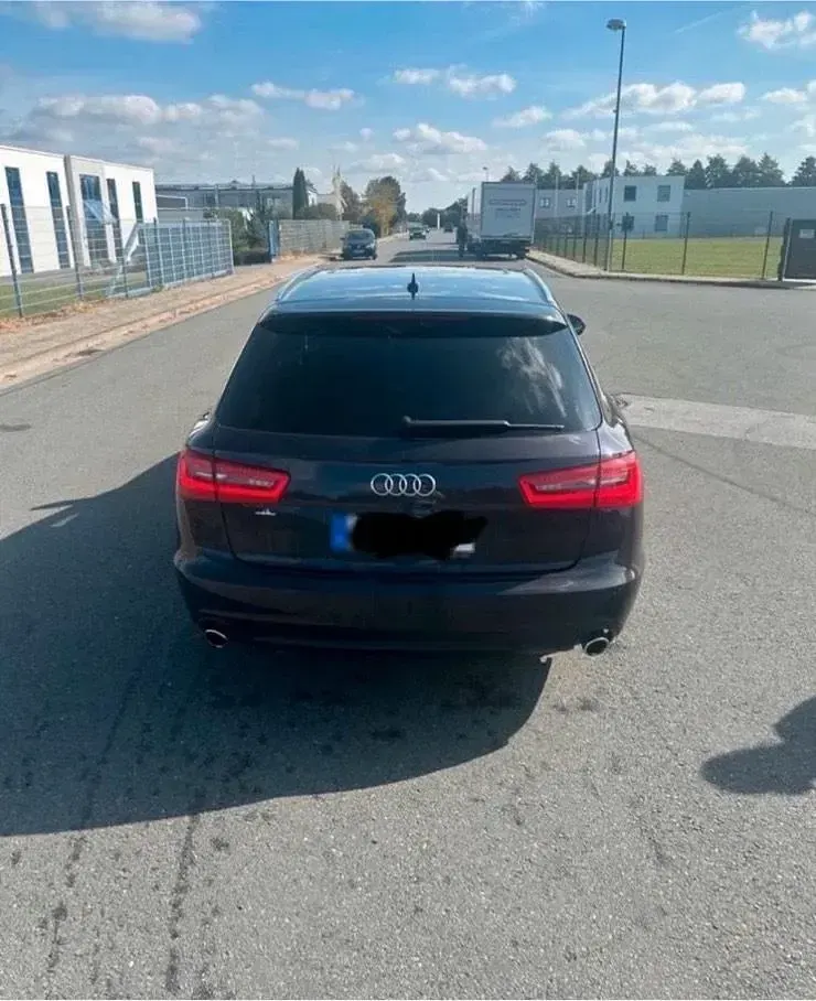 Gebraucht Audi A6 S-Line 204 PS (150 kW) 2012 Grau Kombi
