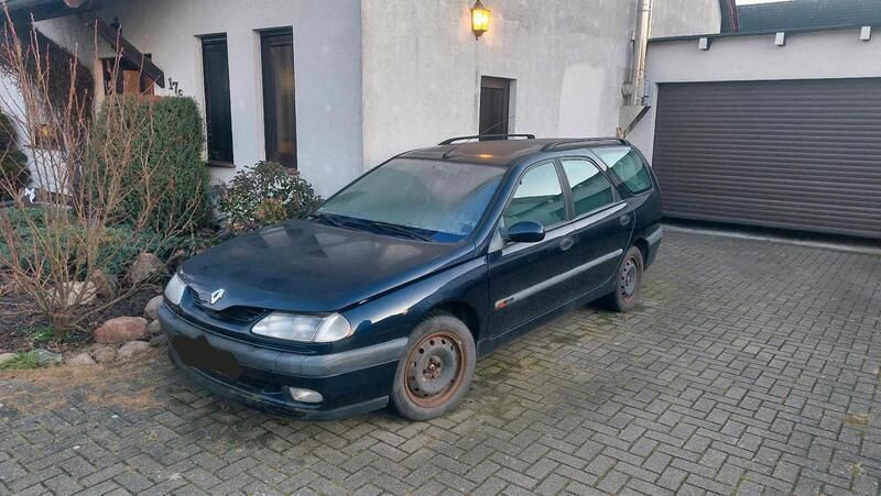 Blau Gebraucht 1997 Renault Laguna Kombi | 400 € - Bild 1/1