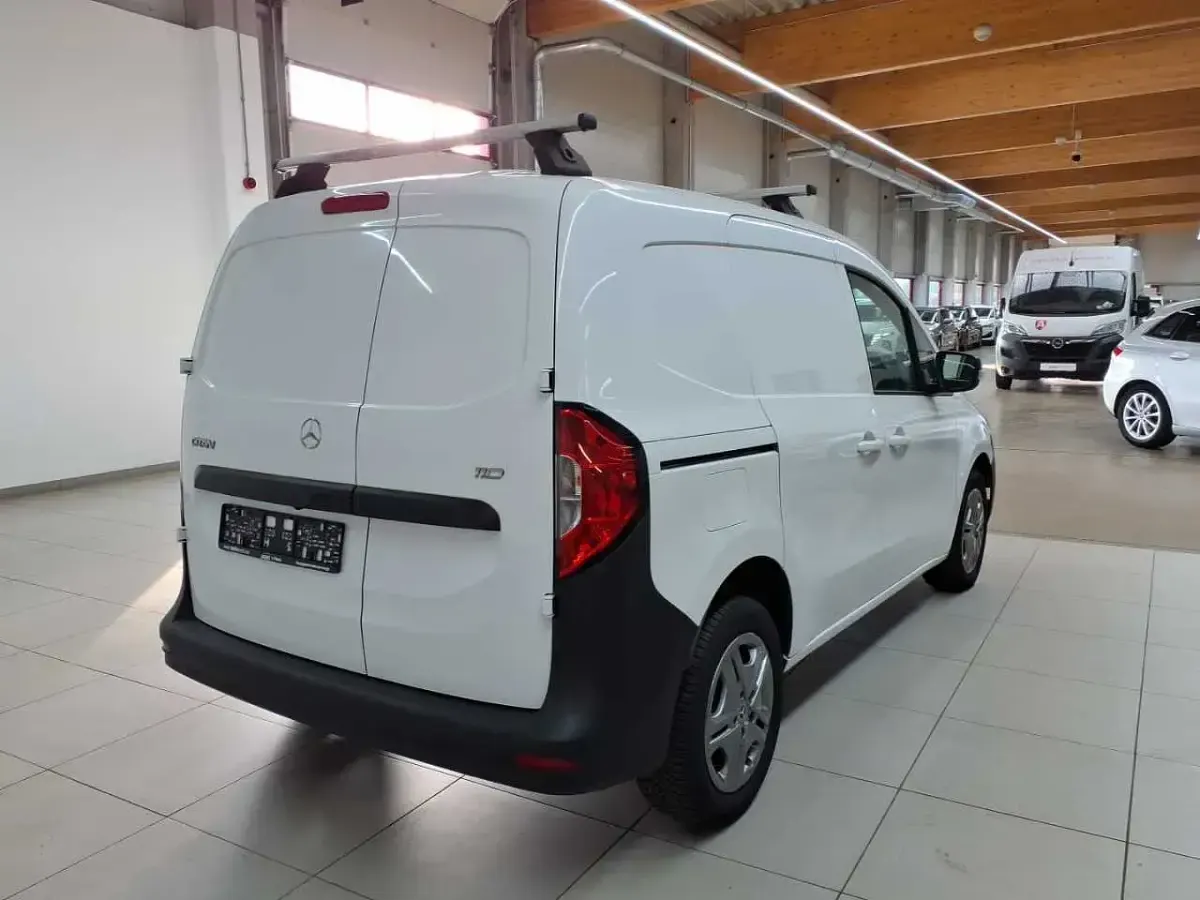 Gebraucht Mercedes Citan 110 102 PS (75 kW) 2024 Arktisweiß Van / Kleinbus