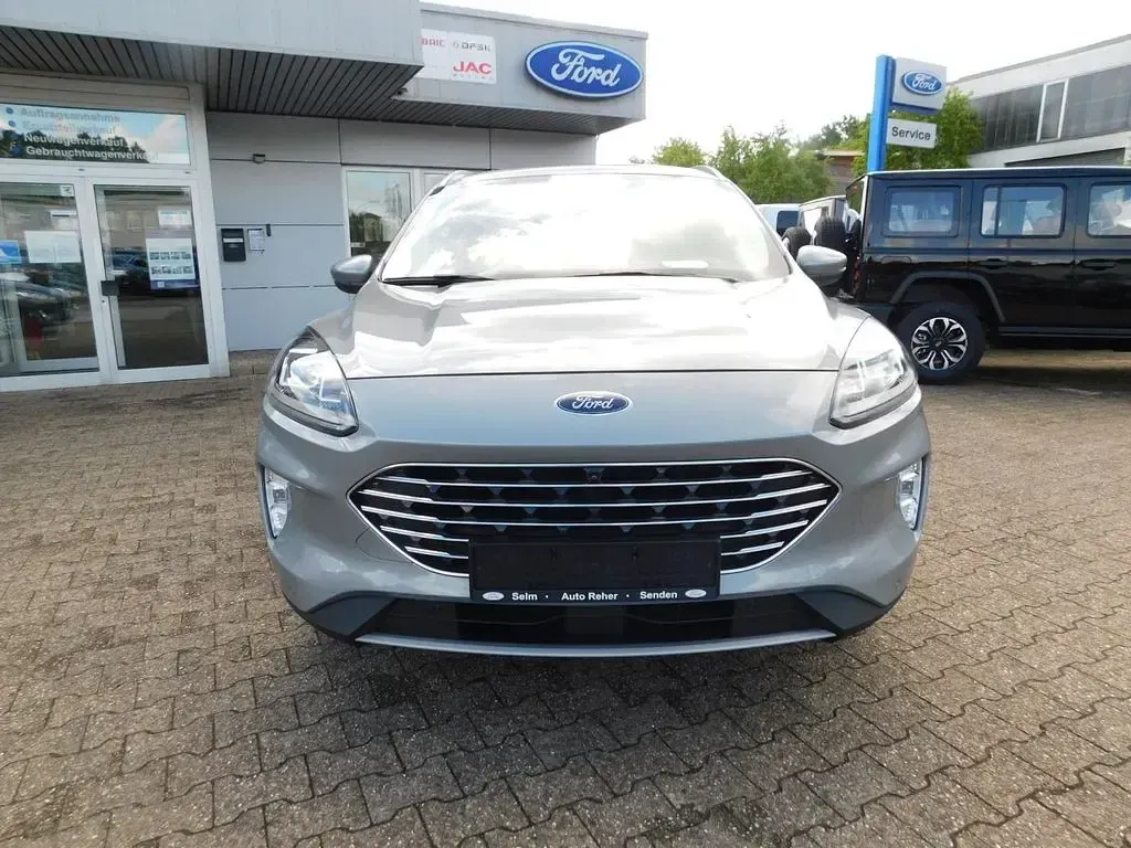 Usado Ford Kuga Titanium X 190 HP (139 kW) 2022 Prateado SUV