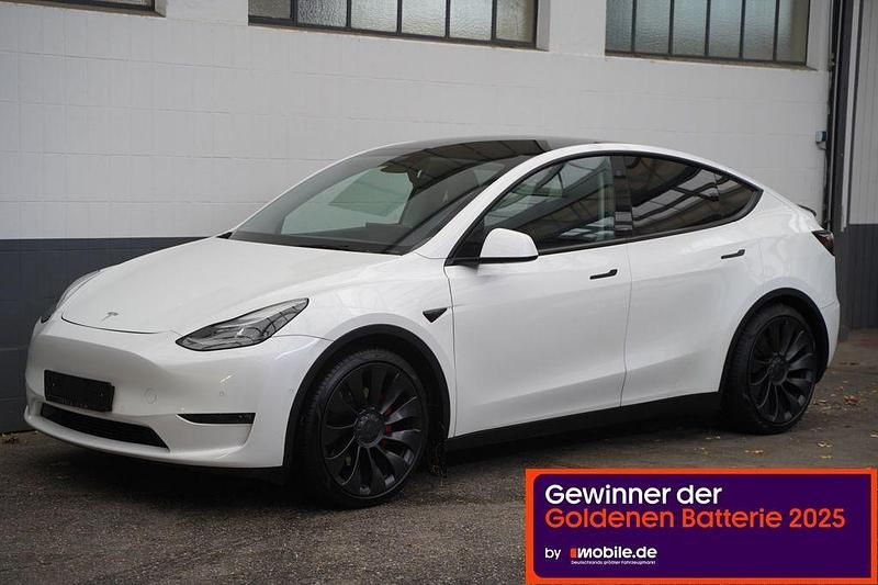 Weiß Gebraucht 2022 Tesla Model Y Performance SUV | 37.250 € (Fairer Preis) - Bild 1/4