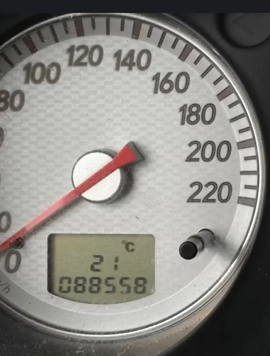Gebraucht Mitsubishi Outlander 136 PS (100 kW) 2004 Rot SUV