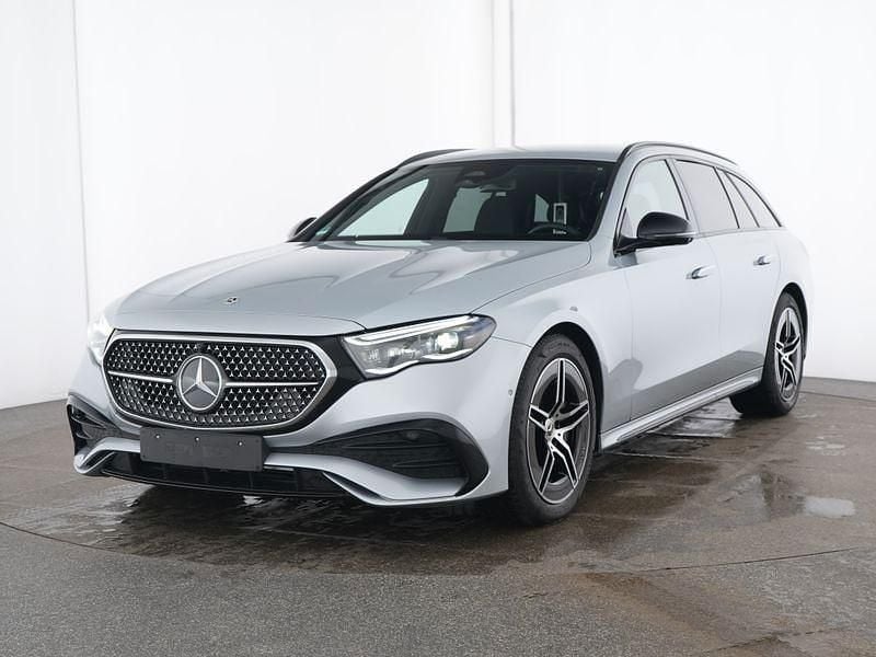 Gebraucht Mercedes E220 AMG 197 PS (144 kW) 2025 Silber Limousine