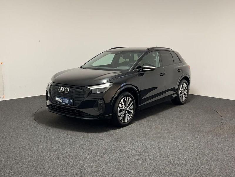 Gebraucht Audi Q4 e-tron Advanced 125 kW (170 PS) 2022 Mythosschwarz metallic SUV