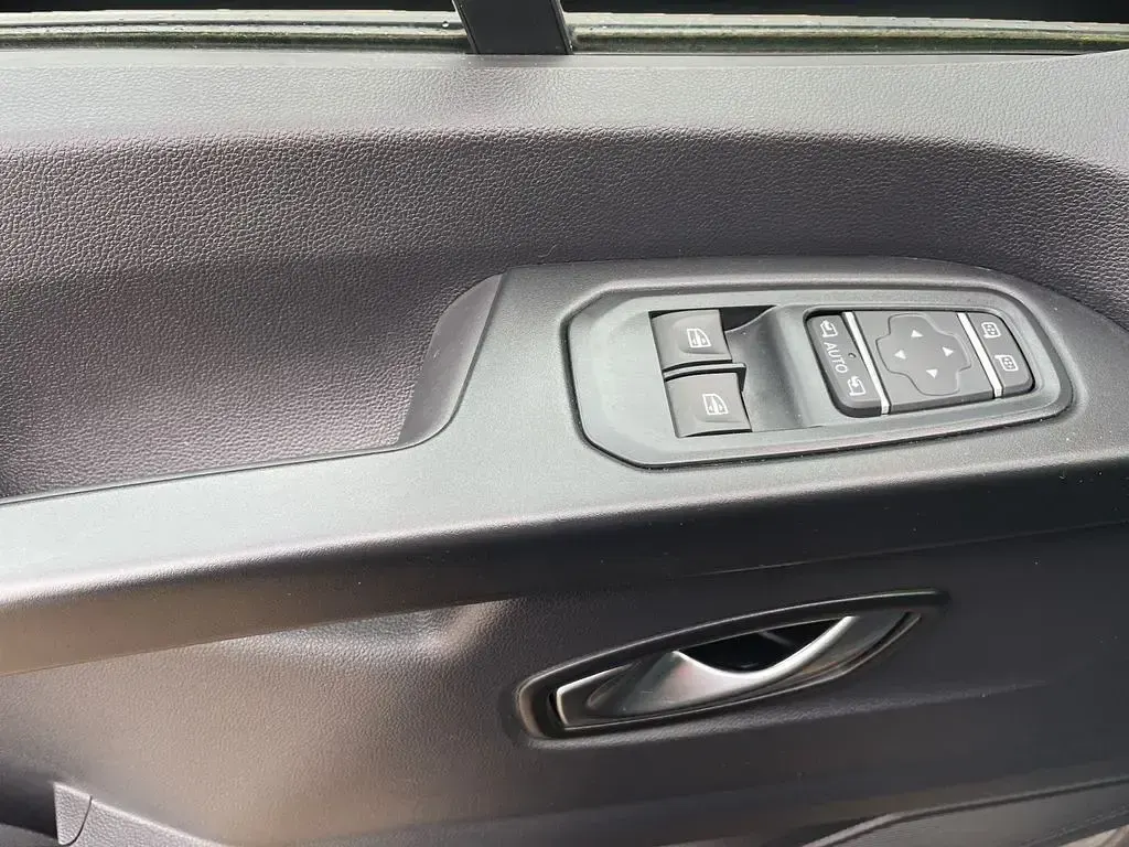 Gebraucht Nissan Primastar Tekna 150 PS (110 kW) 2024 Grau Van / Kleinbus