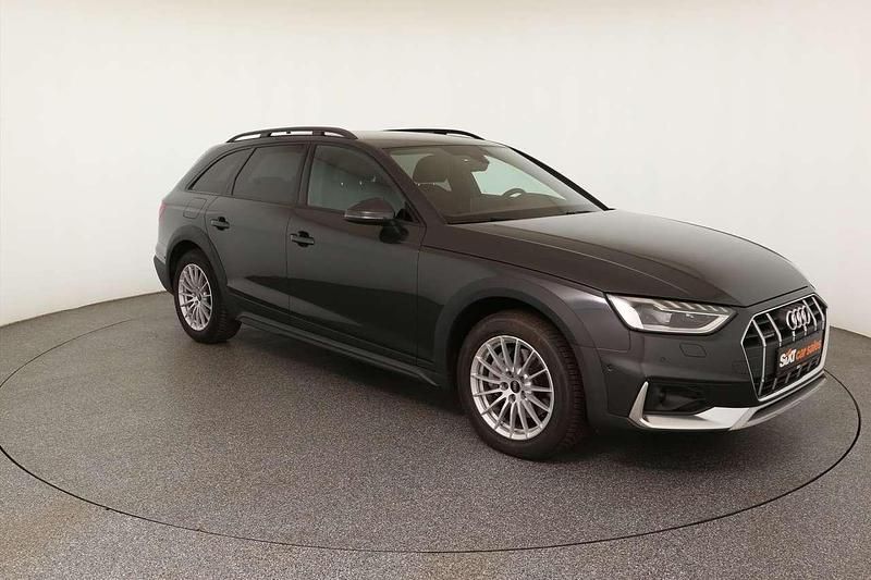 Grau Gebraucht 2022 Audi A4 Allroad Kombi | 25.770 € (Superpreis) - Bild 1/4