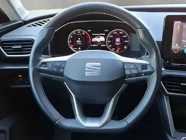 Gebraucht Seat Leon Style 110 PS (80 kW) 2023 "magnetic tech" Limousine
