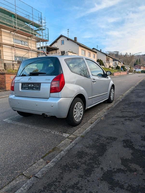 Gebraucht Citroën C2 73 PS (53 kW) 2004 Silber Kleinwagen
