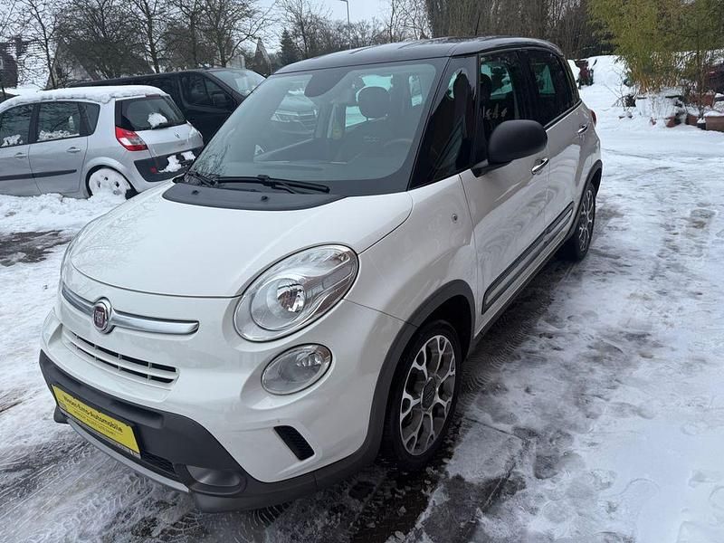 Gebraucht Fiat 500L Trekking 95 PS (69 kW) 2016 Schwarz Van / Kleinbus