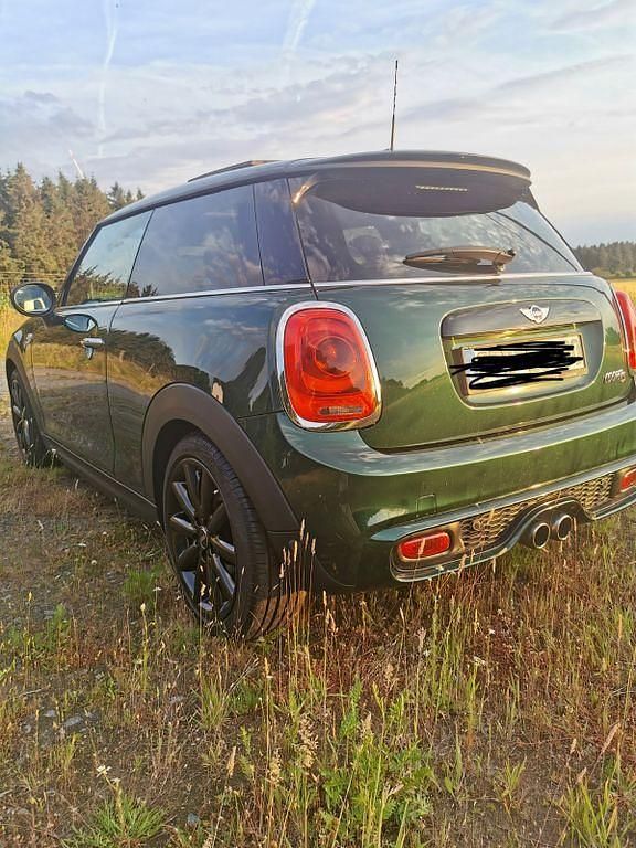 Usado Mini Cooper S 192 HP (141 kW) 2017 Verde Citadino