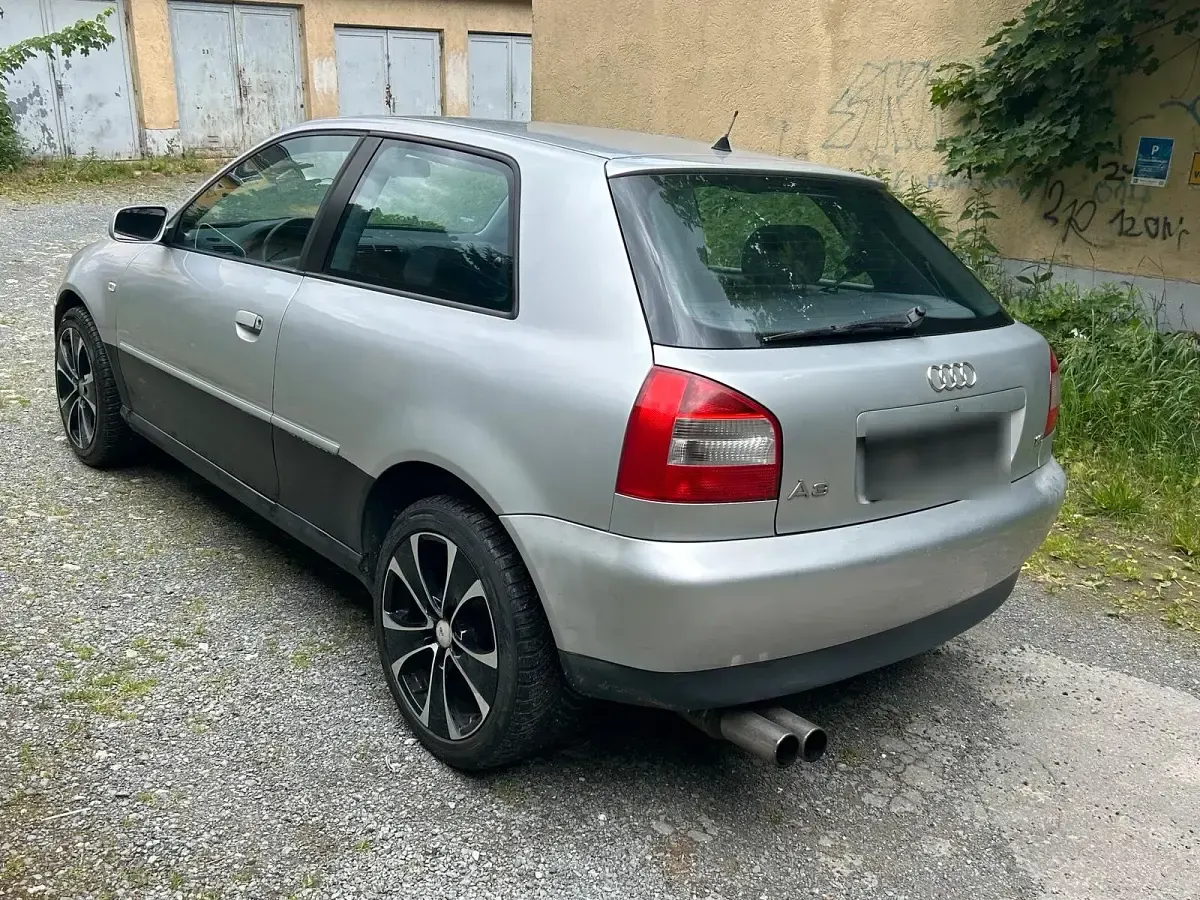 Gebraucht Audi A3 102 PS (75 kW) 2002 Grau Kleinwagen