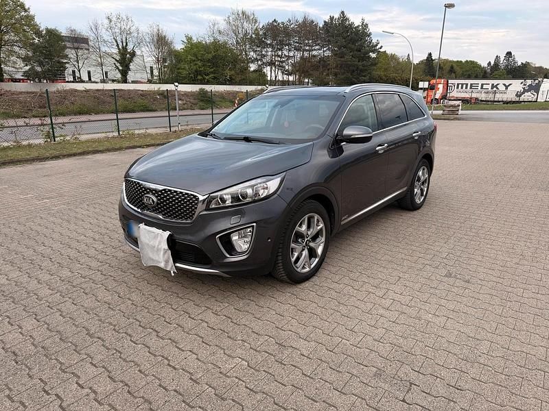 Gebraucht Kia Sorento 200 PS (147 kW) 2016 Grau SUV