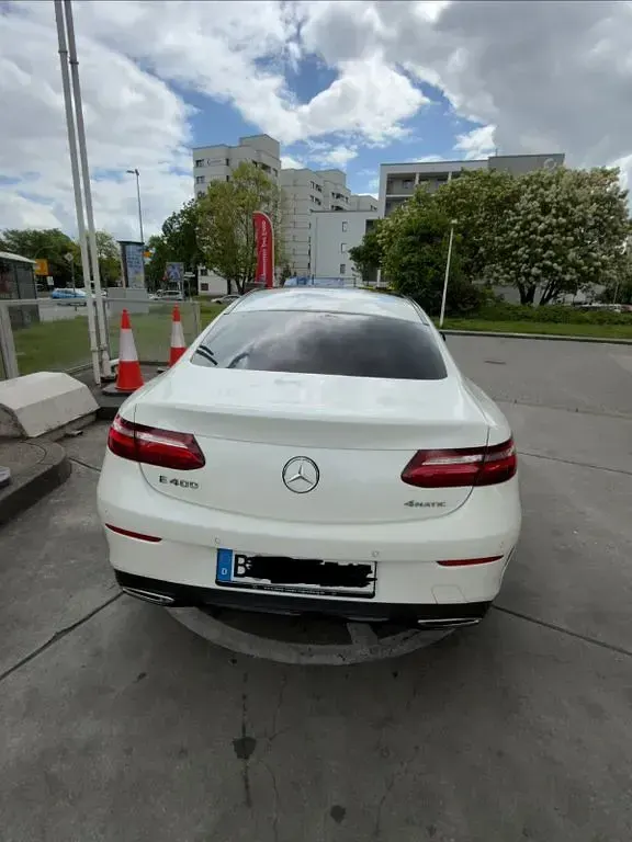 Gebraucht Mercedes E400 333 PS (244 kW) 2017 Weiß