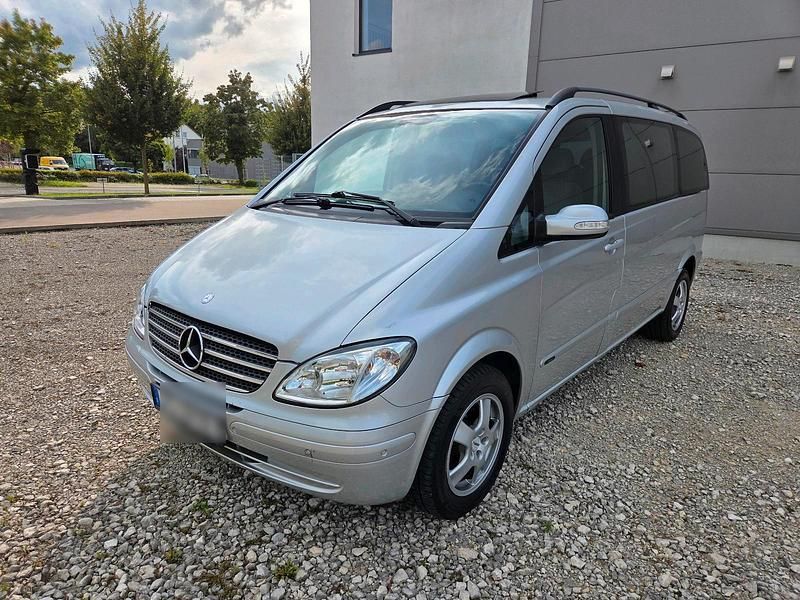 Gebraucht Mercedes Viano 150 PS (110 kW) 2003 Silber Van / Kleinbus