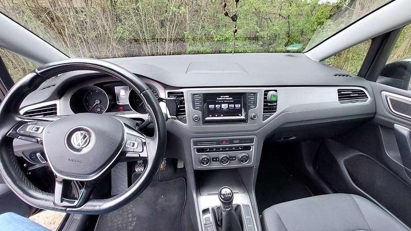 Gebraucht VW Golf VII LOUNGE 150 PS (110 kW) 2015 Kombi