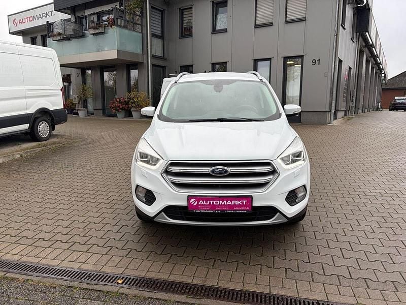 Weiß Gebraucht 2019 Ford Kuga Cool & Connect SUV | 14.990 € (Guter Preis) - Bild 1/4