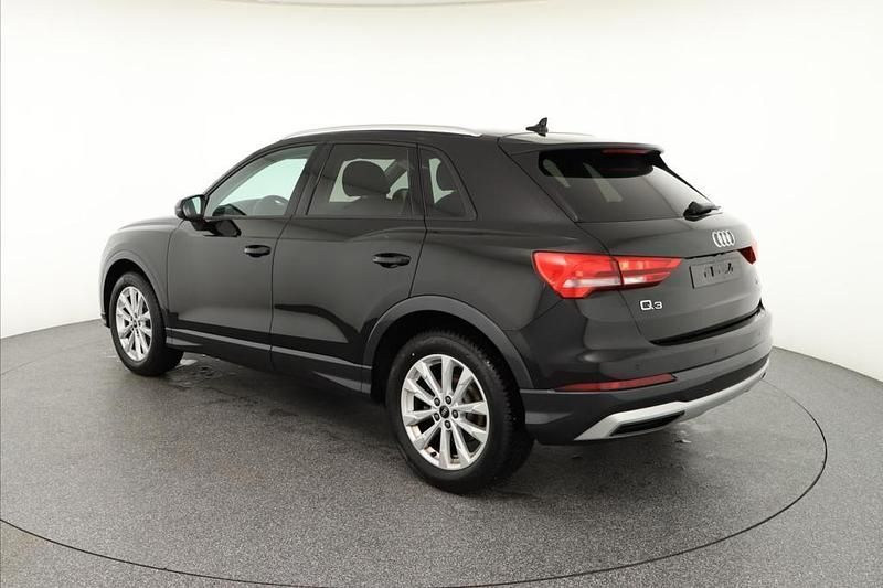 Gebraucht Audi Q3 Advanced Plus 150 PS (110 kW) 2024 Schwarz SUV