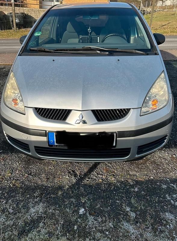 Grau Gebraucht 2005 Mitsubishi Colt Inform Kleinwagen | 1.400 € (Guter Preis) - Bild 1/4