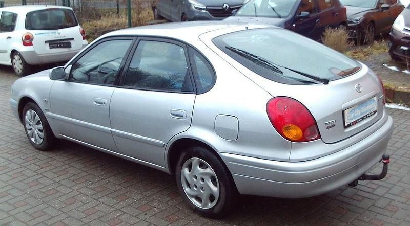 Gebraucht Toyota Corolla 110 PS (80 kW) 2001 Limousine