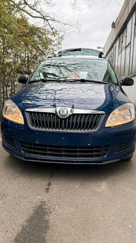 Gebraucht Skoda Fabia 70 PS (51 kW) 2012 Blau Kombi