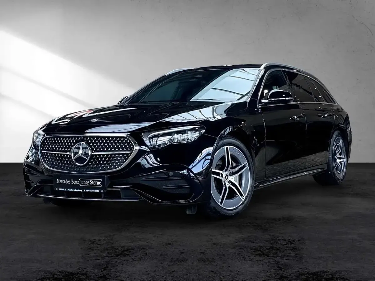 Gebraucht Mercedes E220 AMG line 197 PS (144 kW) 2025 Schwarz Kombi