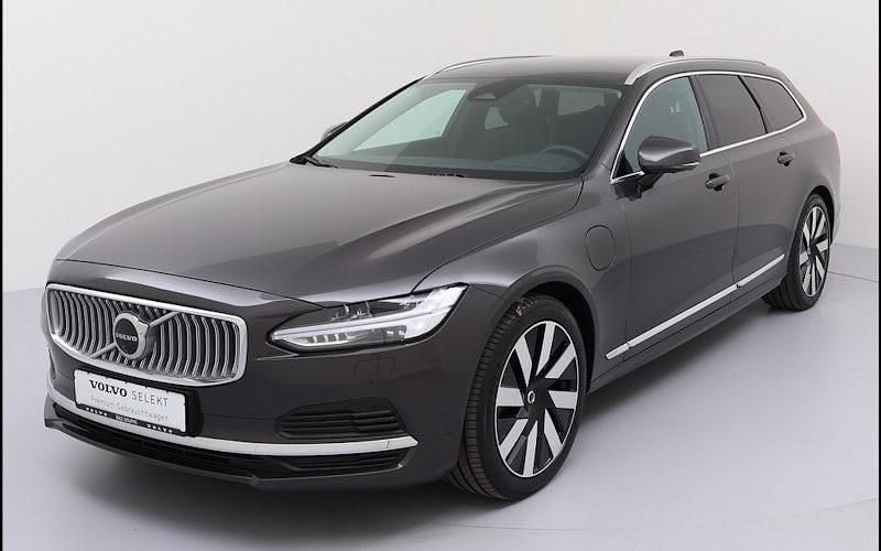 Second-hand Volvo V90 Plus 350 CP (257 kW) 2025 Gri Break