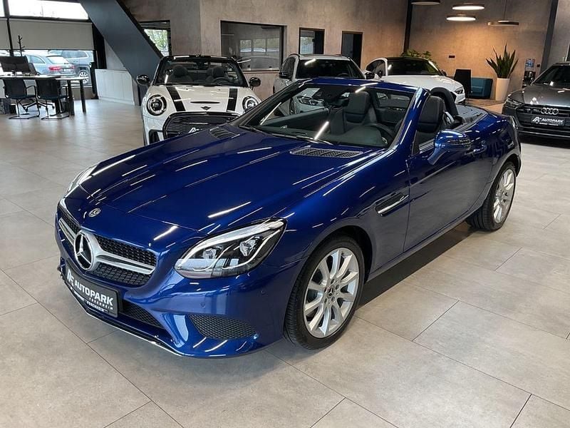 Käytetty Mercedes SLC200 320 HP (235 kW) 2020 Avoauto