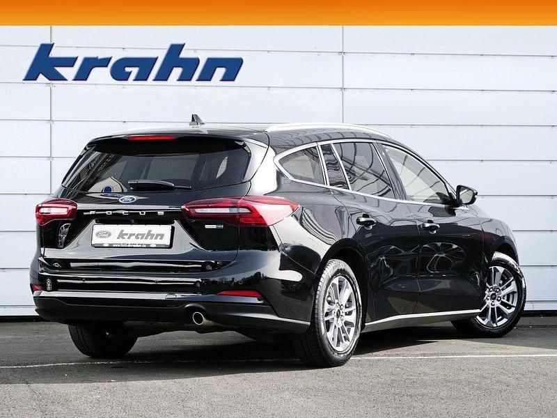 Gebraucht Ford Focus Titanium 125 PS (91 kW) 2022 Schwarz Kombi