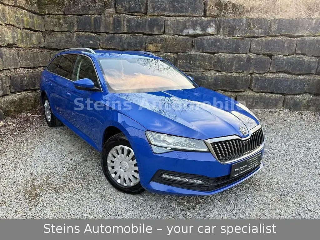 Gebraucht Skoda Superb Ambition 190 PS (139 kW) 2020 Blau Kombi
