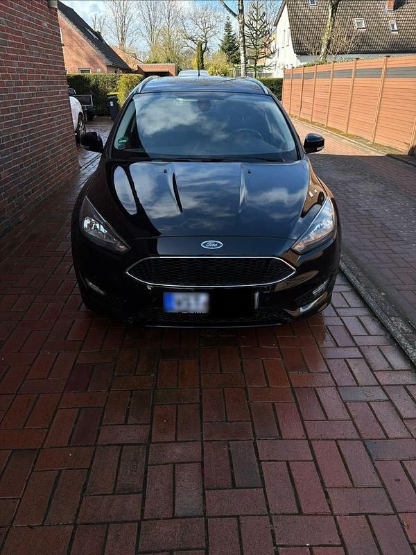 Gebraucht Ford Focus Titanium 150 PS (110 kW) 2017 Schwarz Kombi