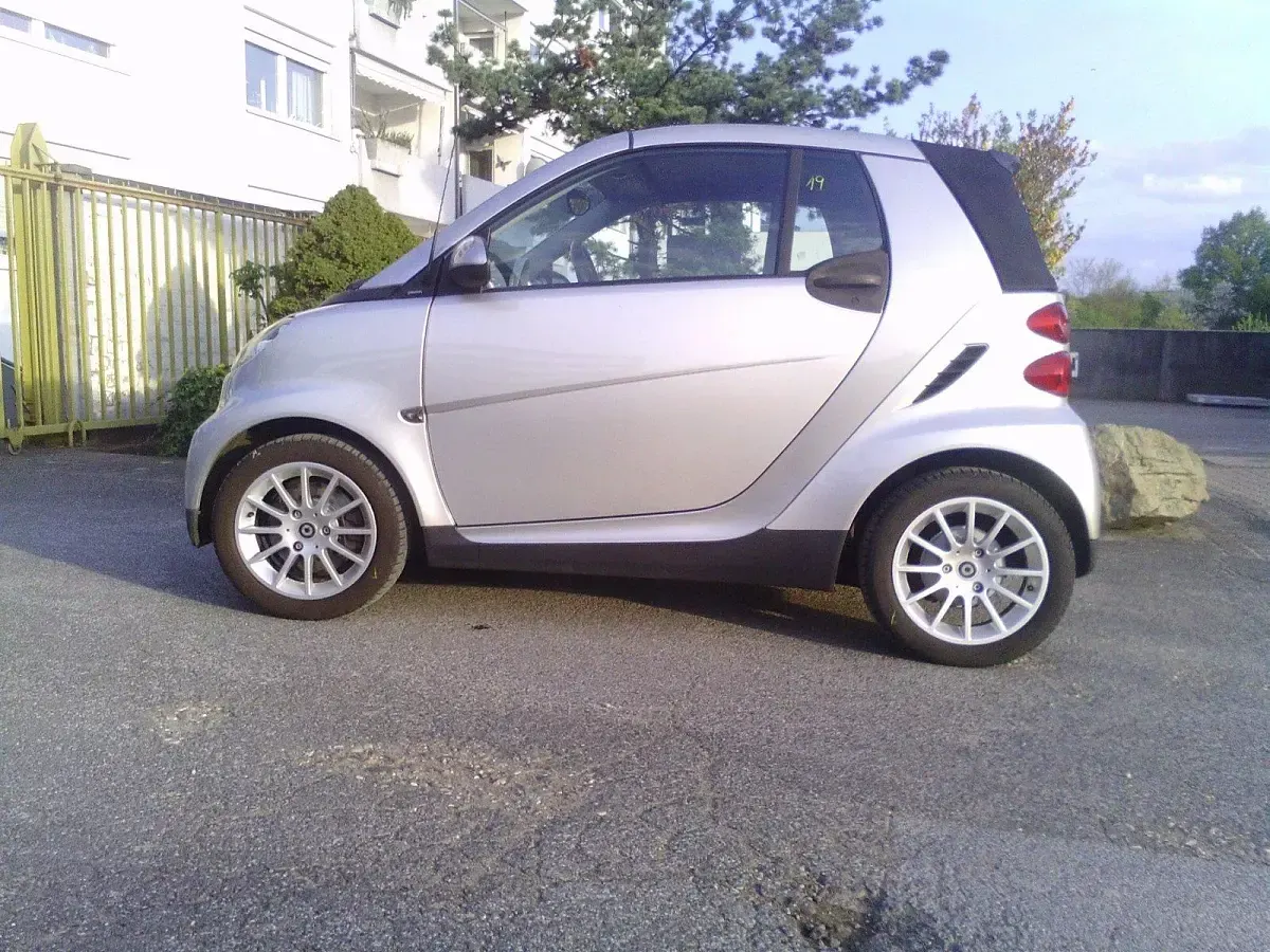Gebraucht Smart ForTwo Cabrio 55 PS (40 kW) 2009 Silber Cabrio