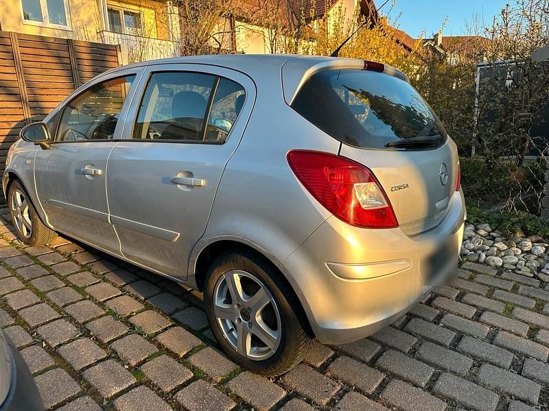 Gebraucht Opel Corsa 80 PS (58 kW) 2007 Kleinwagen