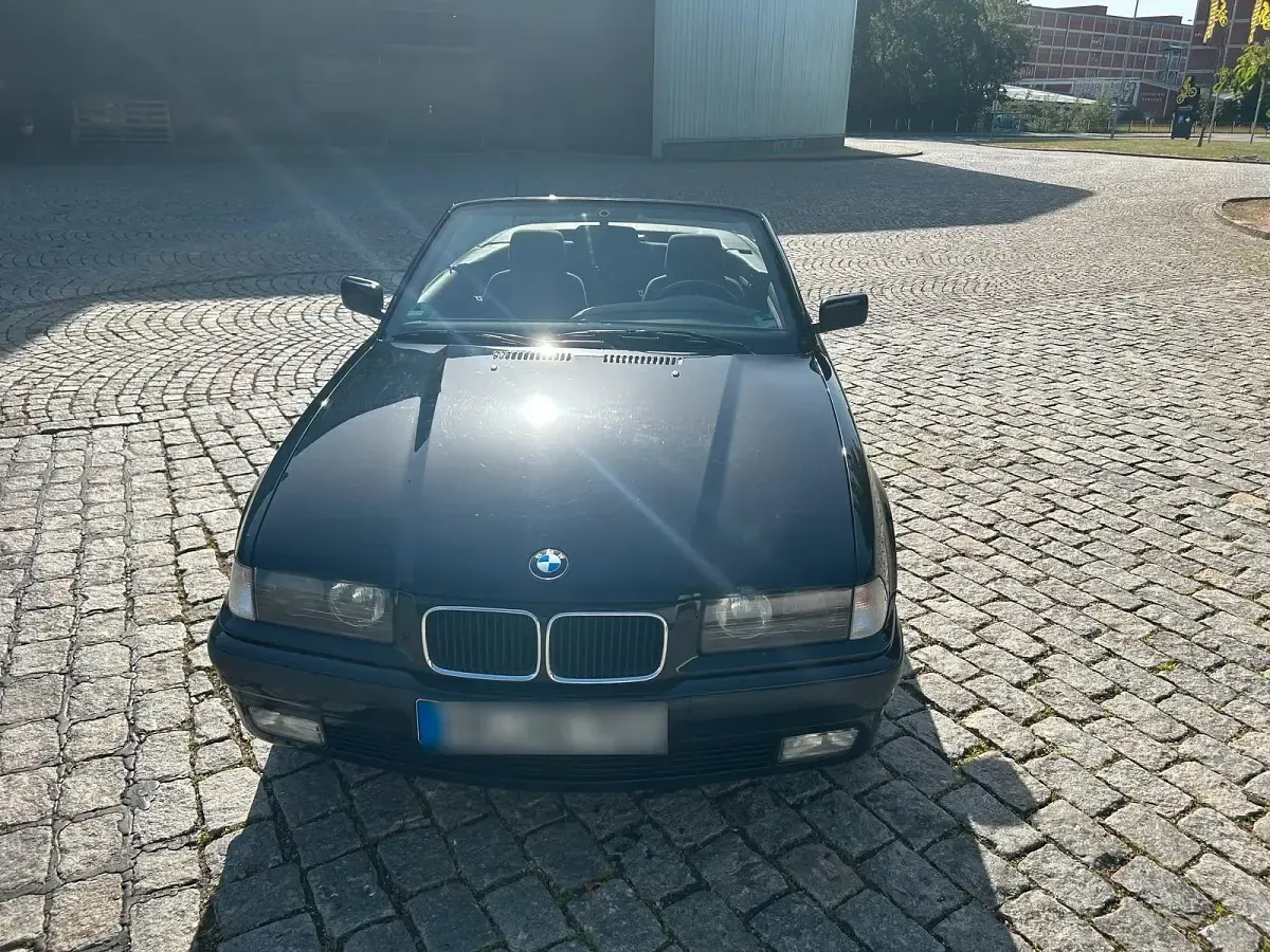 Gebraucht BMW 320 Cabriolet 150 PS (110 kW) 1993 Schwarz Cabrio