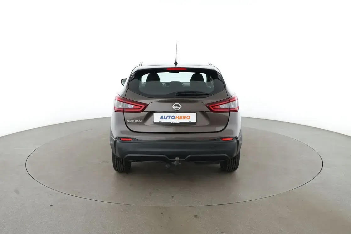 Gebraucht Nissan Qashqai Visia 110 PS (80 kW) 2020 Braun SUV