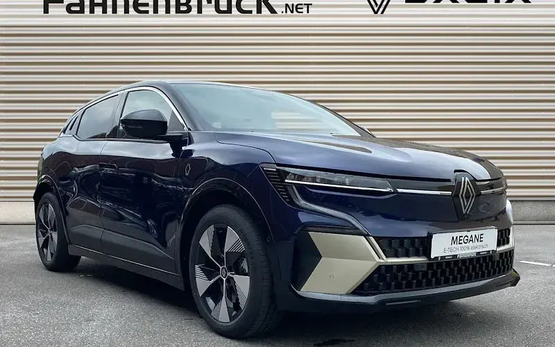 Nouvelle Renault Megane E-Tech Iconic 161 kW (220 ch) 2025 Bleue Berline