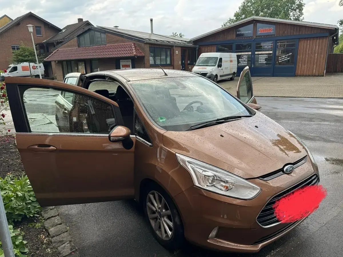 Gebraucht Ford B-MAX 101 PS (74 kW) 2016 Van / Kleinbus