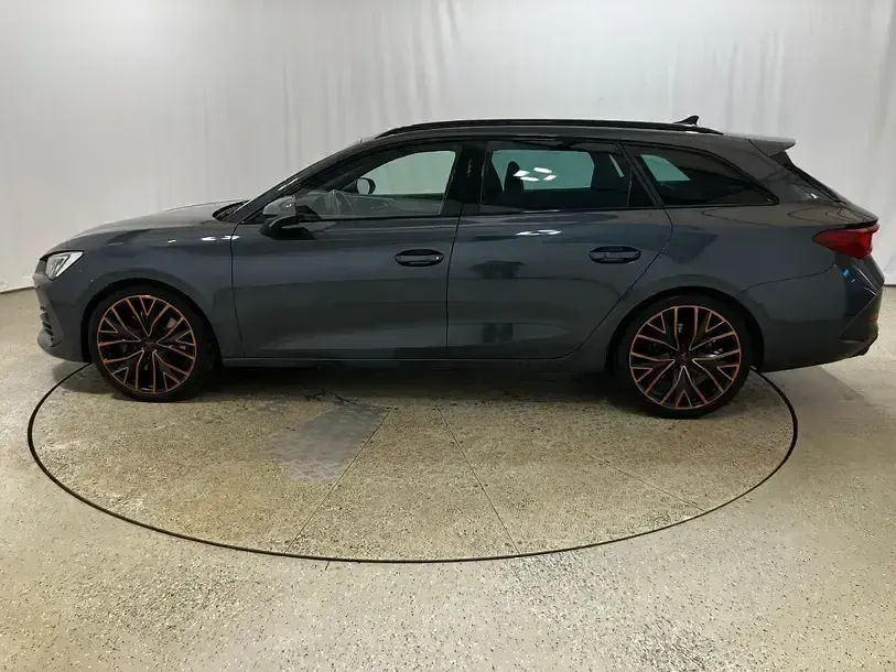 Gebraucht Cupra Leon VZ 245 PS (180 kW) 2023 "magnetic tech" Kombi