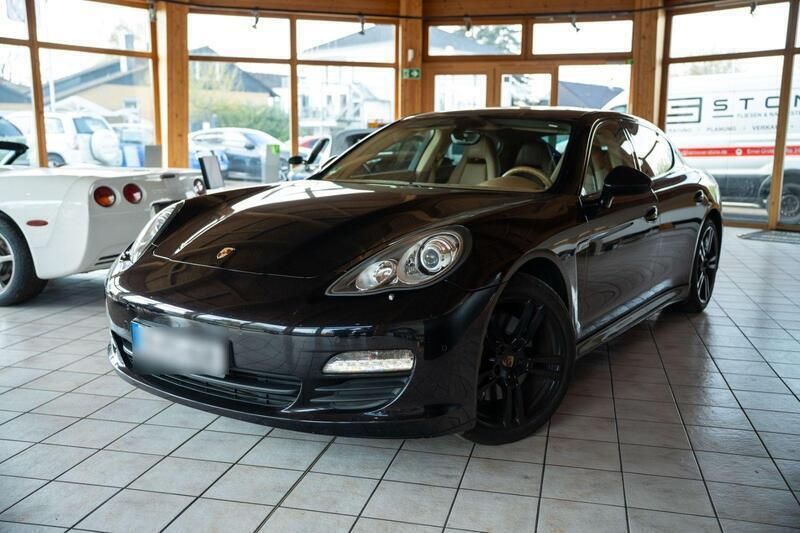 Schwarz Gebraucht 2011 Porsche Panamera S Limousine | 26.900 € (Etwas zu teuer) - Bild 1/4