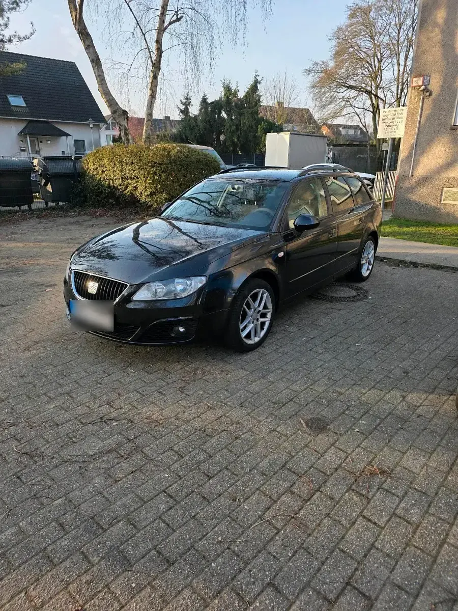 Usado Seat Exeo 120 HP (88 kW) 2011 Preto Carrinha