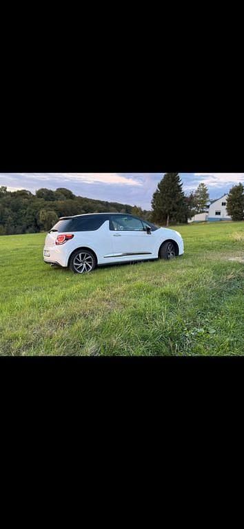 Gebraucht DS Automobiles DS3 So Chic 110 PS (80 kW) 2016 Weiß Kleinwagen
