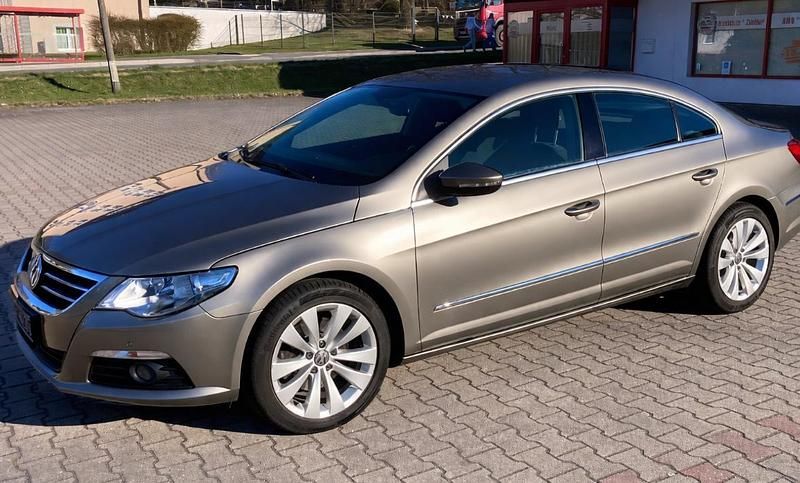 Gebraucht VW Passat 160 PS (117 kW) 2009 Gold Coupé