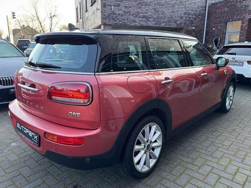 Gebraucht Mini Cooper Clubman 102 PS (75 kW) 2022 Rot Kombi