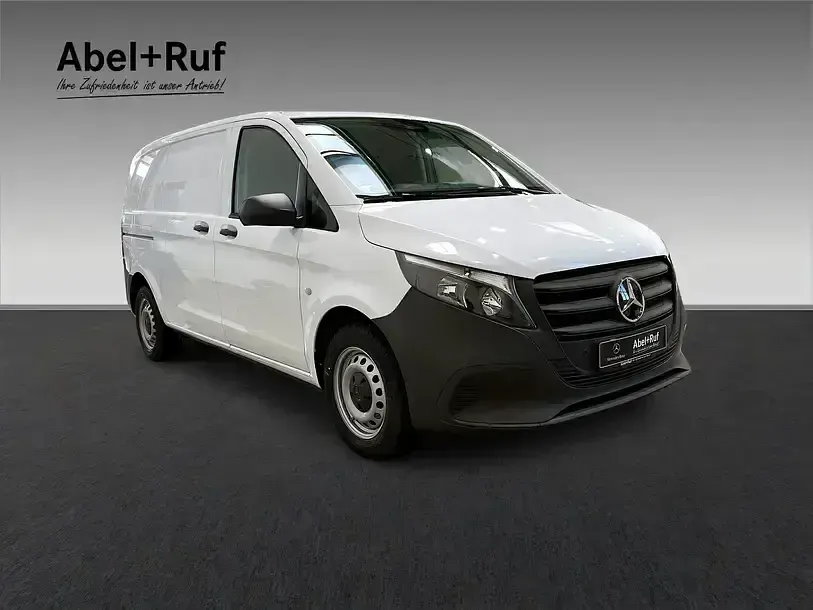 Gebraucht Mercedes Vito 136 PS (100 kW) 2026 Weiß Van