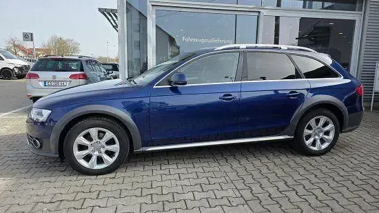 Używany Audi A4 Allroad Advanced 150 KM (110 kW) 2015 Niebieski Kombi