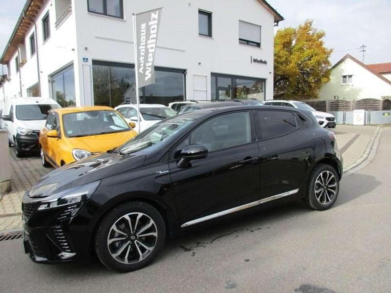 Black pearl schwarz Gebraucht 2024 Renault Clio V Techno Kleinwagen | 21.900 € (Fairer Preis) - Bild 1/4