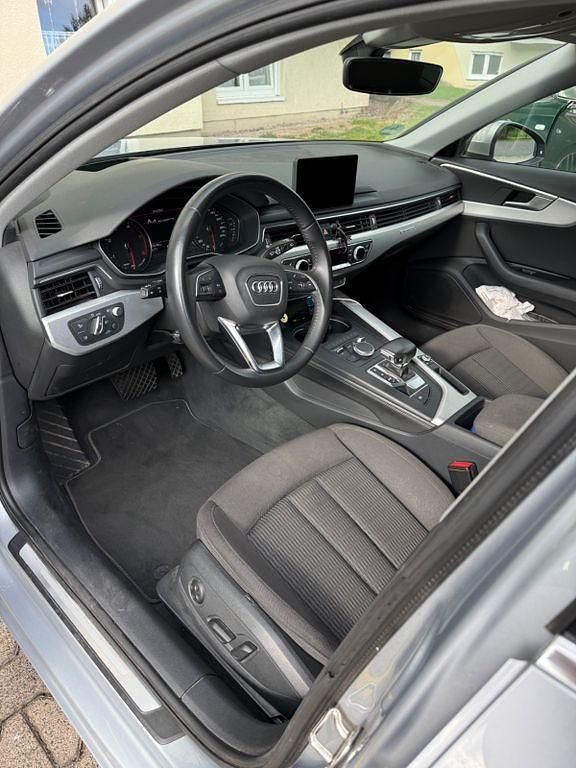 Gebraucht Audi A4 Ambiente 218 PS (160 kW) 2018 Silber Kombi