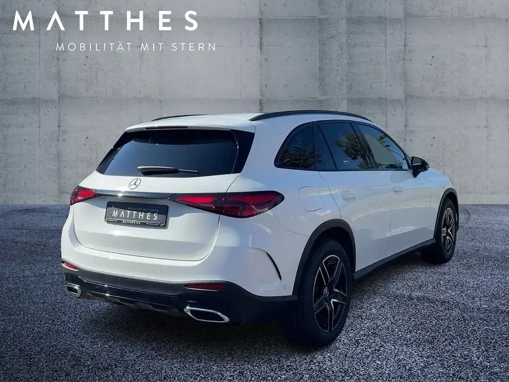 Gebraucht Mercedes GLC220 AMG 197 PS (144 kW) 2025 Weiß SUV
