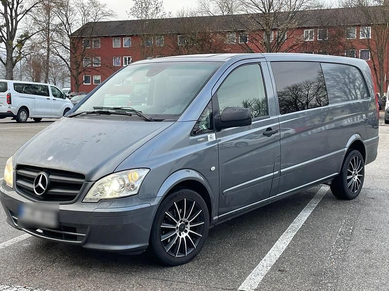 Grau Gebraucht 2013 Mercedes Vito Van | 9.490 € (Guter Preis) - Bild 1/4