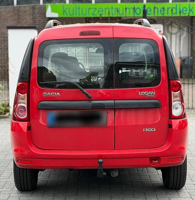 Gebraucht Dacia Logan 85 PS (62 kW) 2010 Rot Kombi
